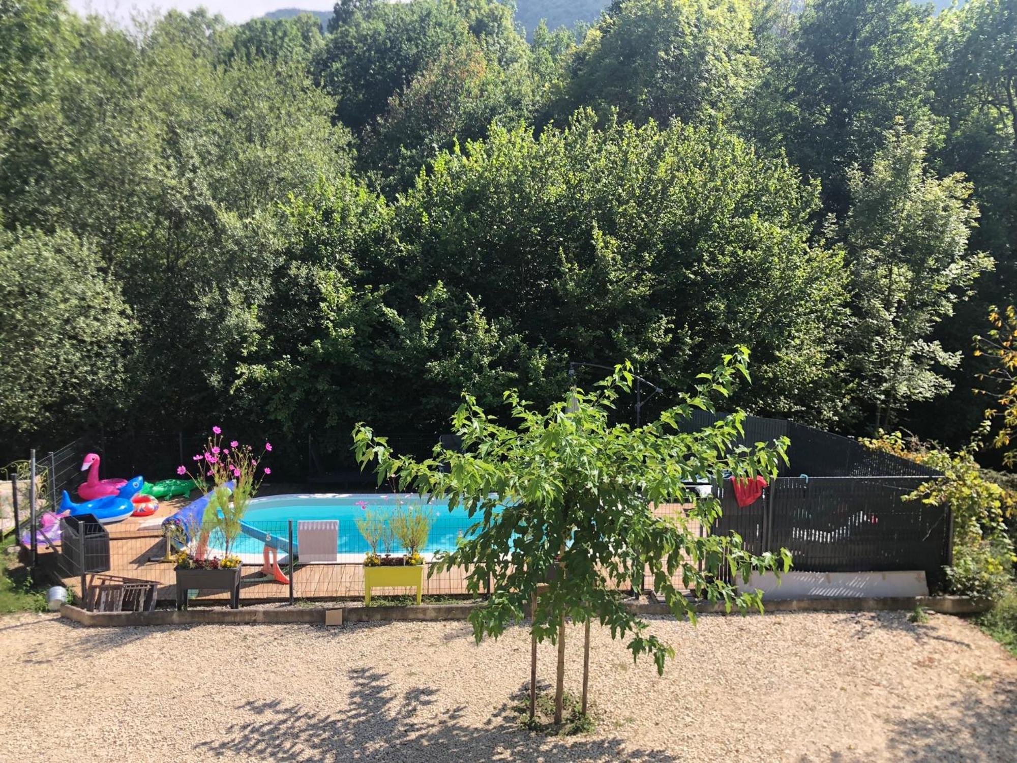 Bed and Breakfast Au Bord De L Eau Surba Екстер'єр фото